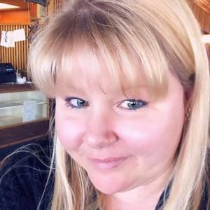 Meet your Posher, Renee